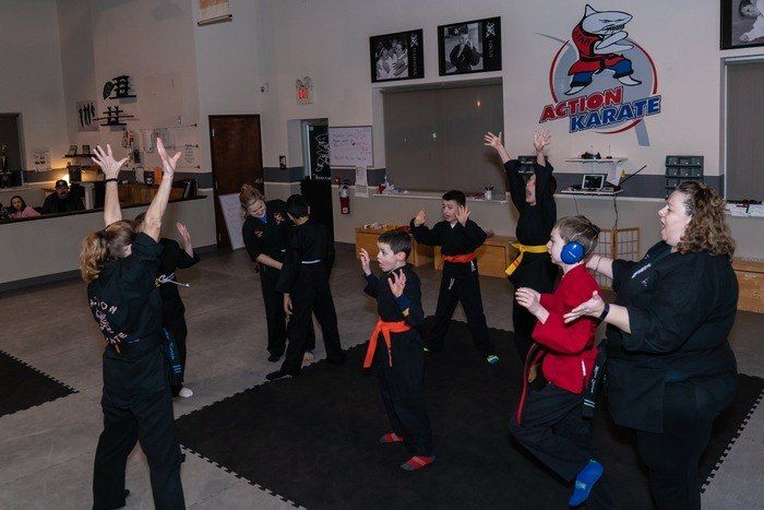 <center>OUR INSTRUCTORS ARE HERE EVERY STEP OF THE WAY<center>